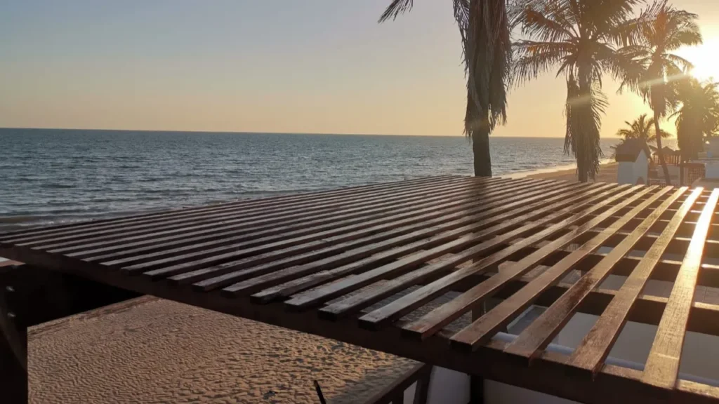 Pérgola en la playa